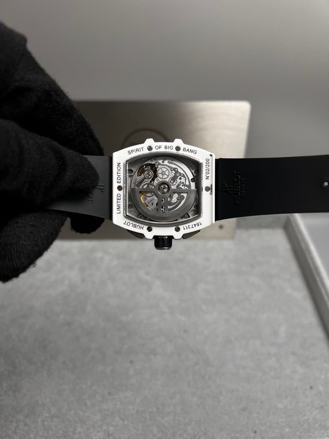 위블로 스피릿 오브 빅뱅 화이트 42mm 18