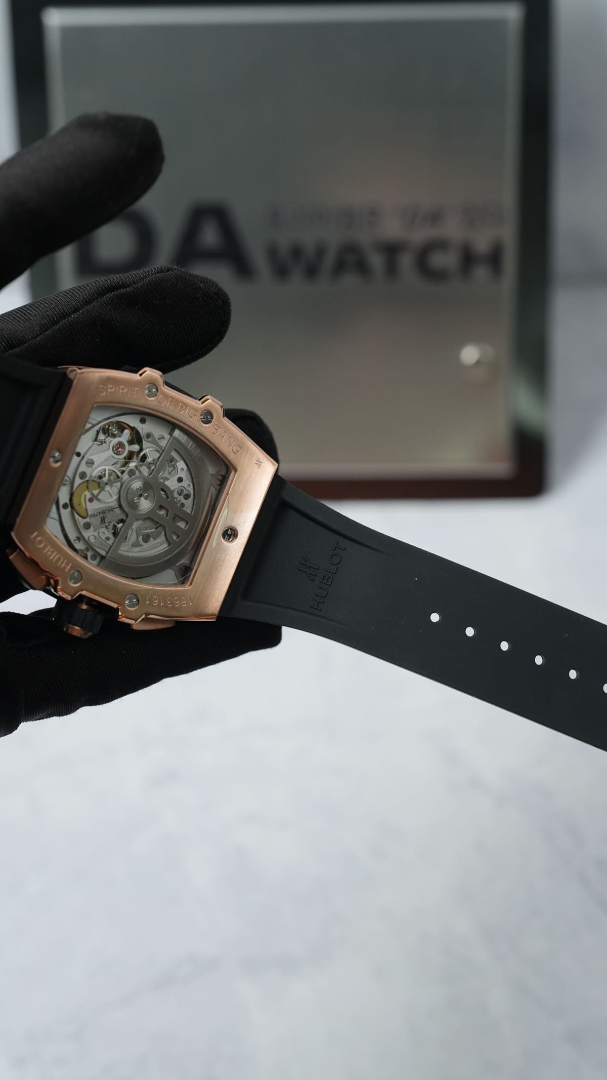위블로 스피릿 오브 빅뱅 금통 블랙 42mm 11