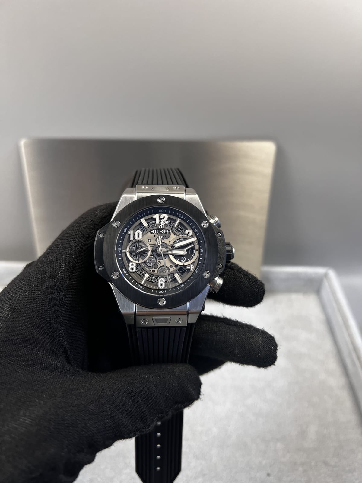 위블로 빅뱅 유니코 블랙 베젤 44mm 5