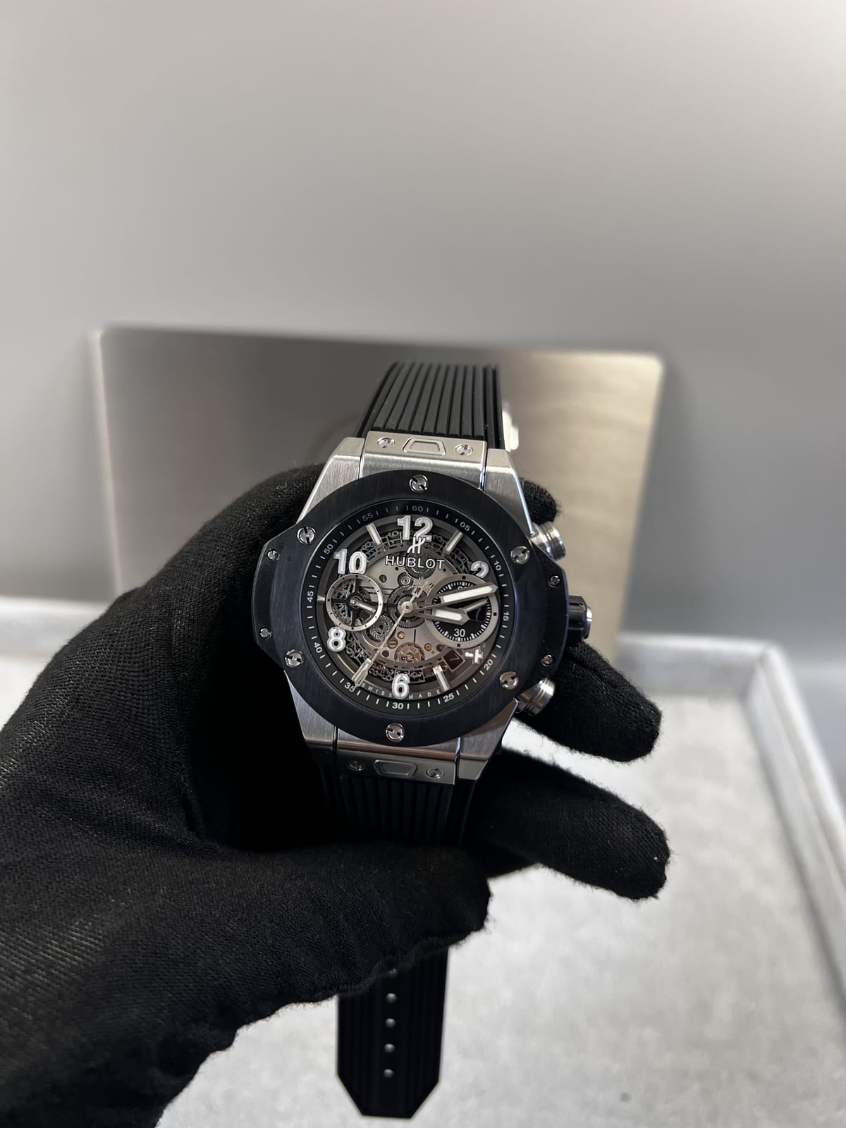 위블로 빅뱅 유니코 블랙 베젤 44mm 9