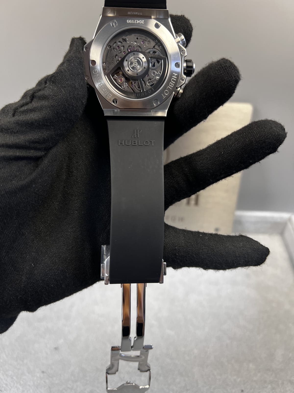 위블로 빅뱅 유니코 블랙 베젤 44mm 18