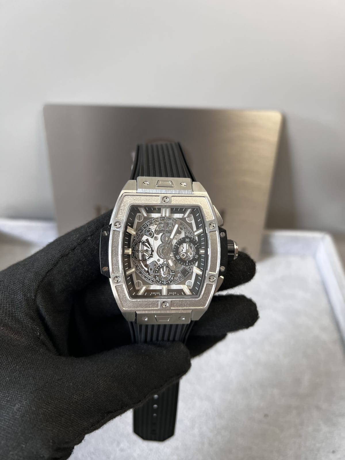 위블로 스피릿 오브 빅뱅 실버 42mm 6