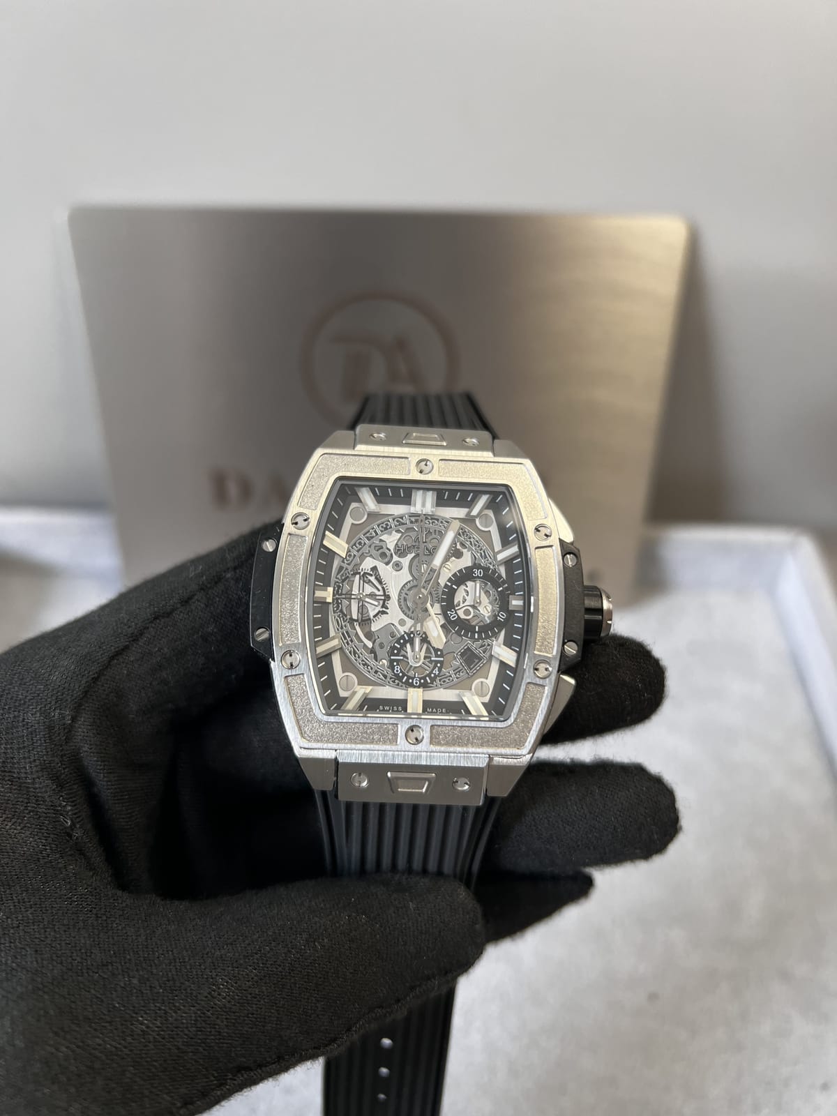 위블로 스피릿 오브 빅뱅 실버 42mm 11