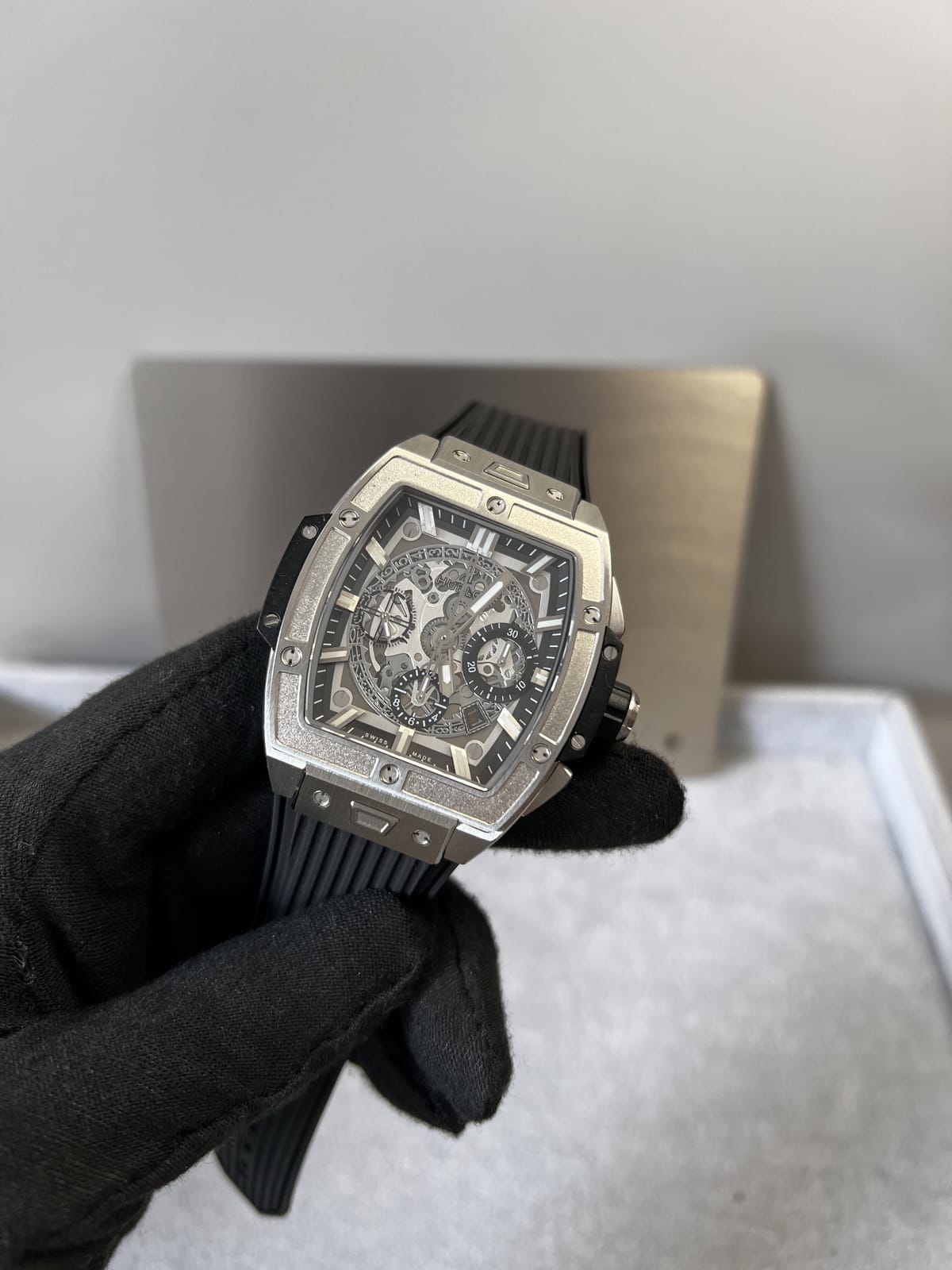 위블로 스피릿 오브 빅뱅 실버 42mm 12