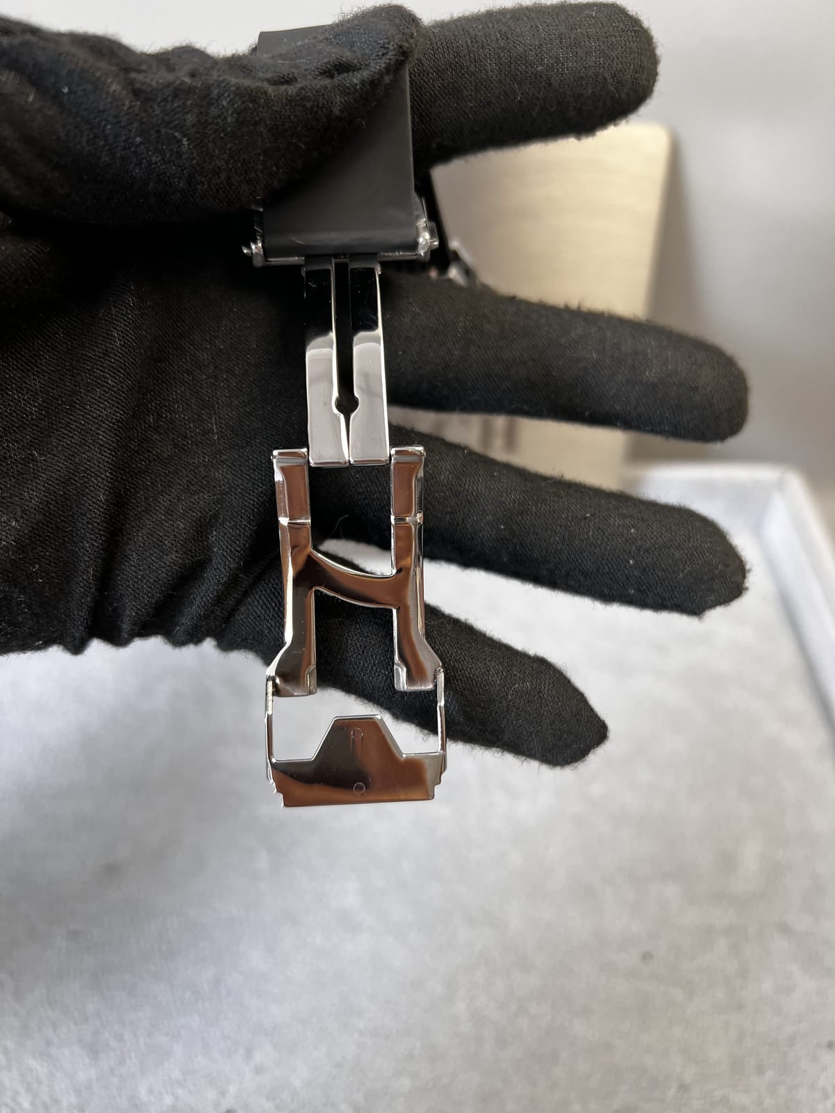 위블로 스피릿 오브 빅뱅 실버 42mm 17