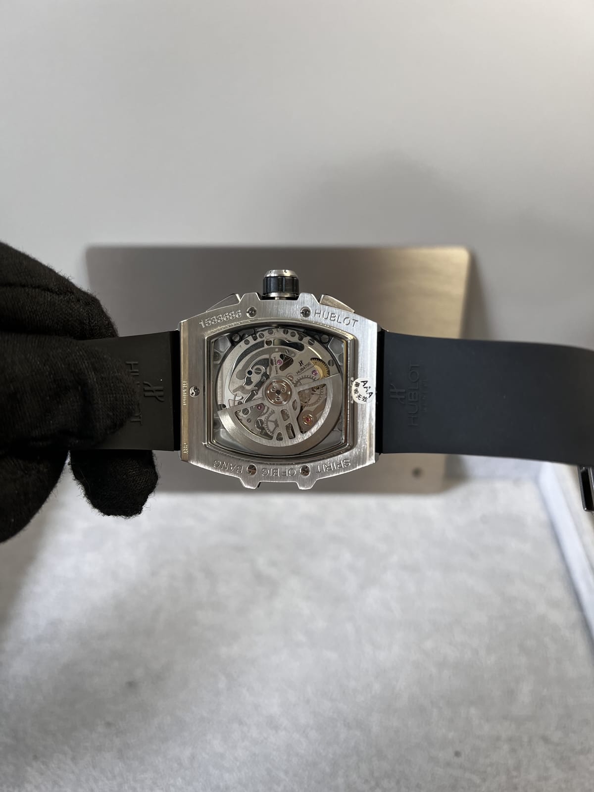 위블로 스피릿 오브 빅뱅 실버 42mm 19