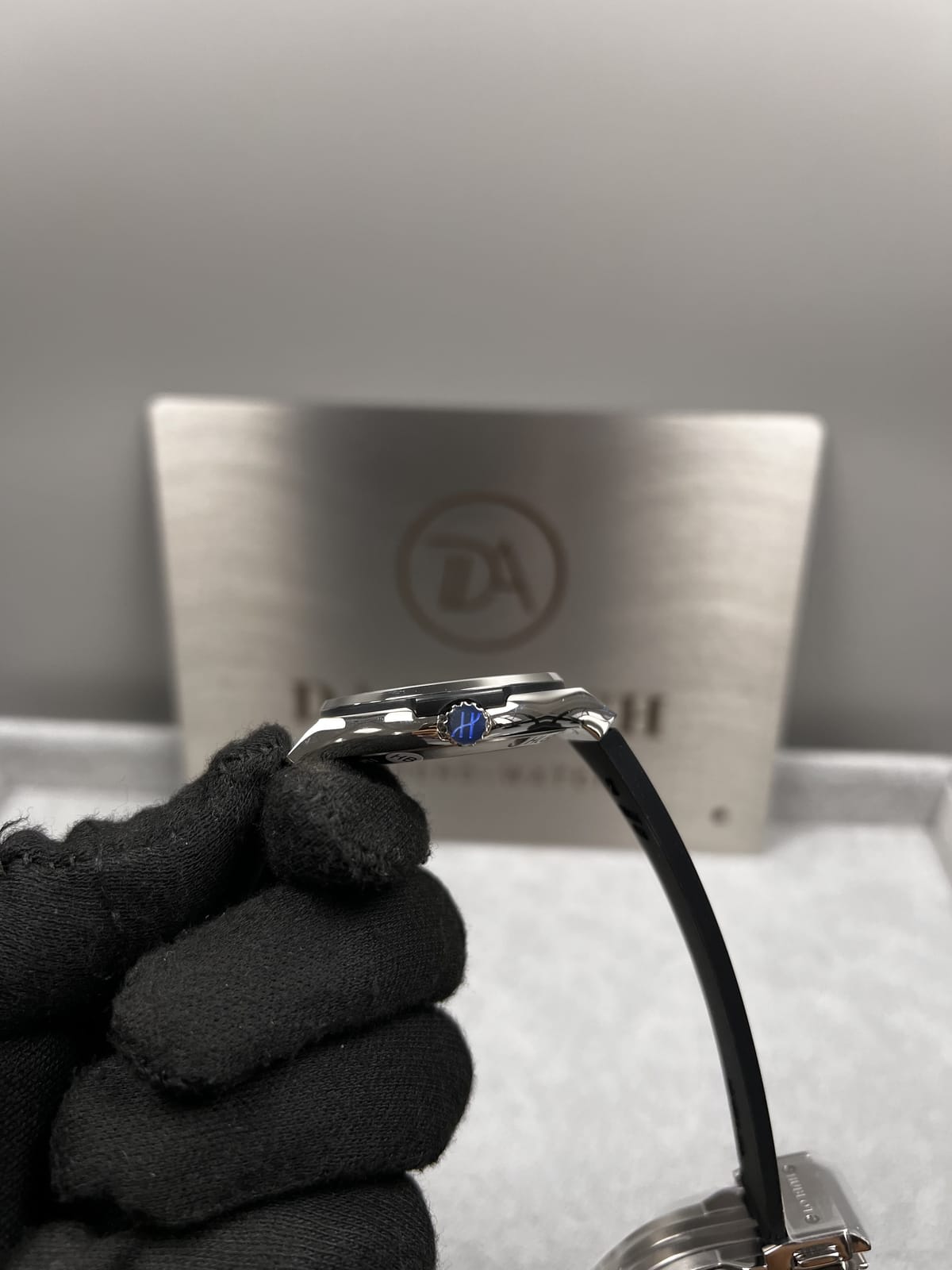 위블로 클래식퓨전 티타늄 그레이다이얼 러버밴드 42mm 13