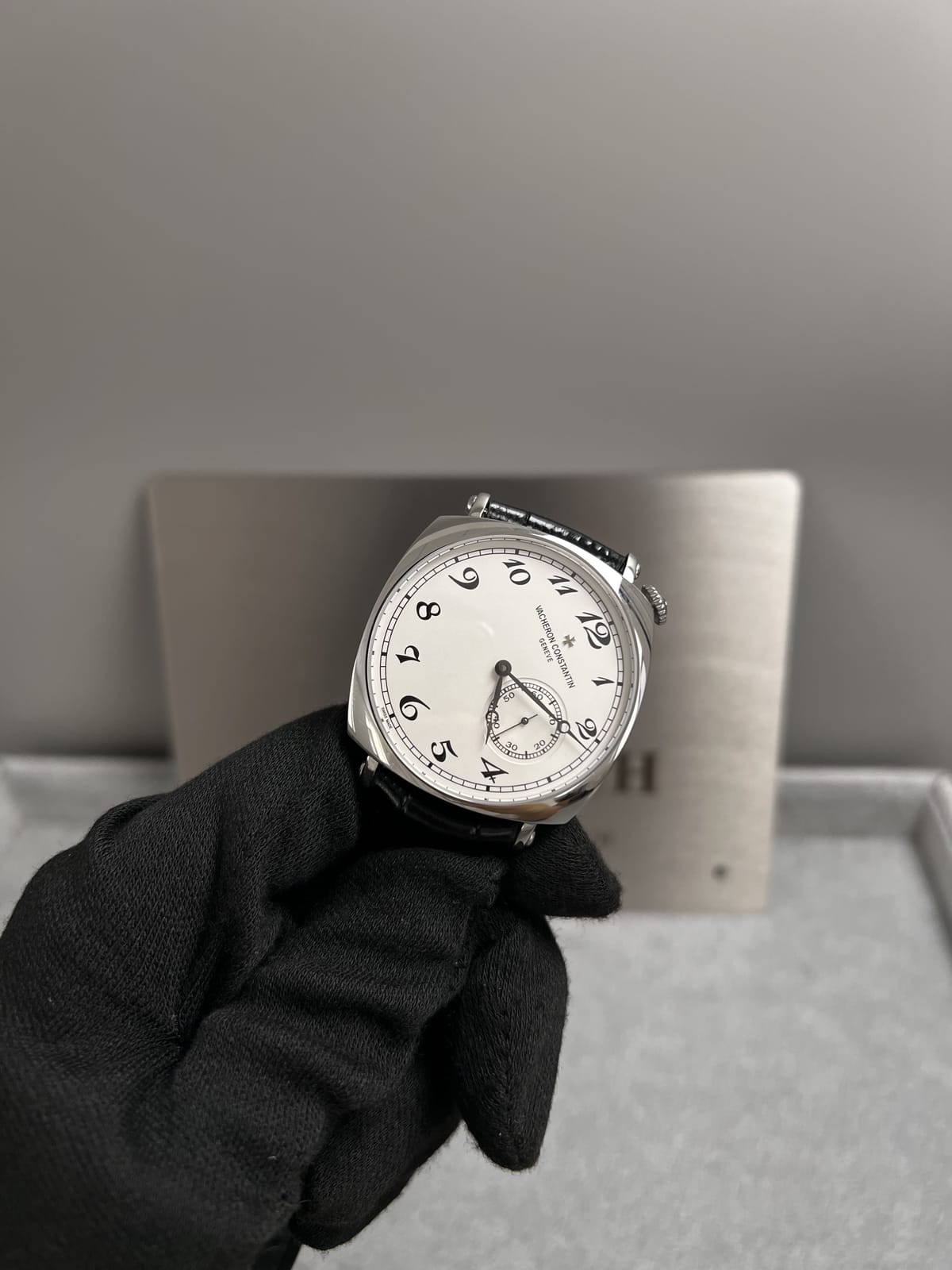 바쉐론콘스탄틴 히스토릭 아메리칸 스틸 블랙악어가죽 40mm 10