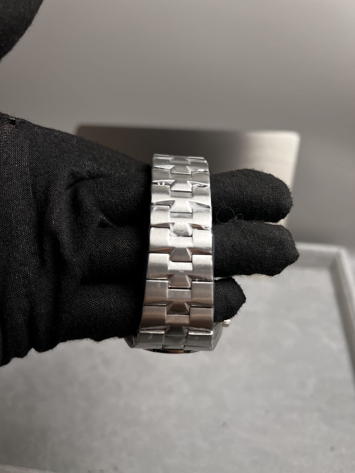 바쉐론콘스탄틴 오버시즈 실버다이얼 41mm 16