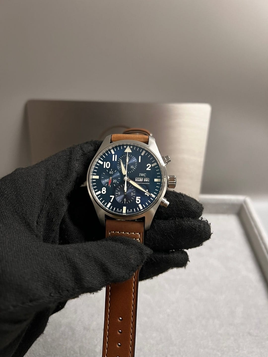IWC  파일럿 크로노그래프 41mm 7