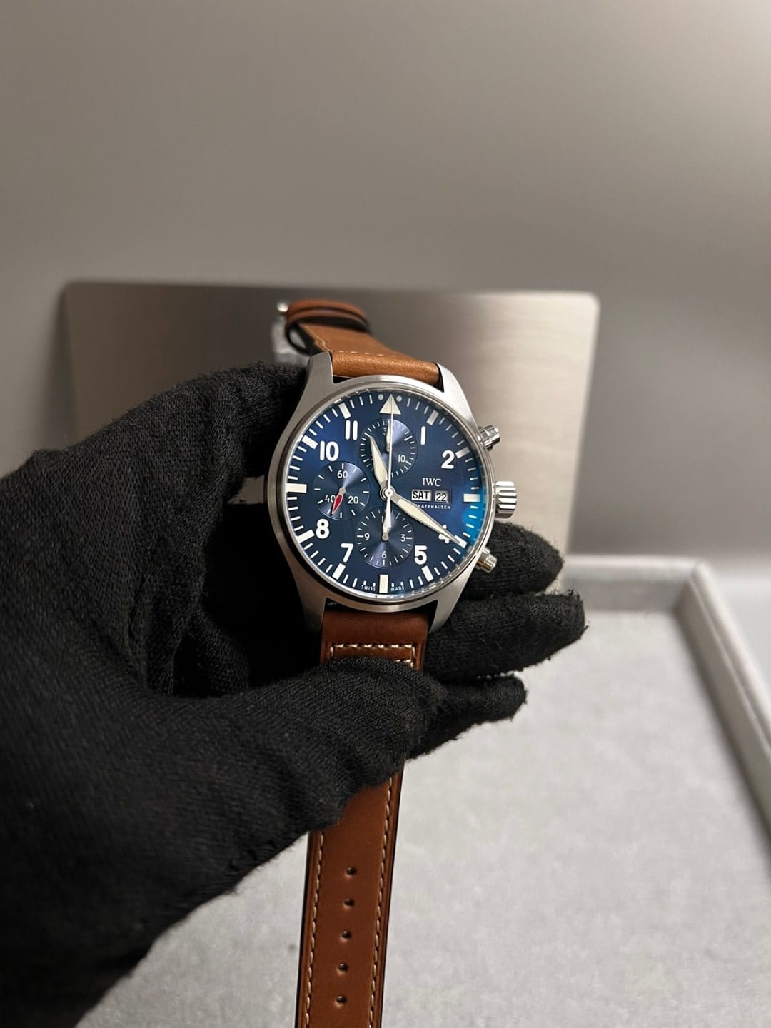 IWC  파일럿 크로노그래프 41mm 9