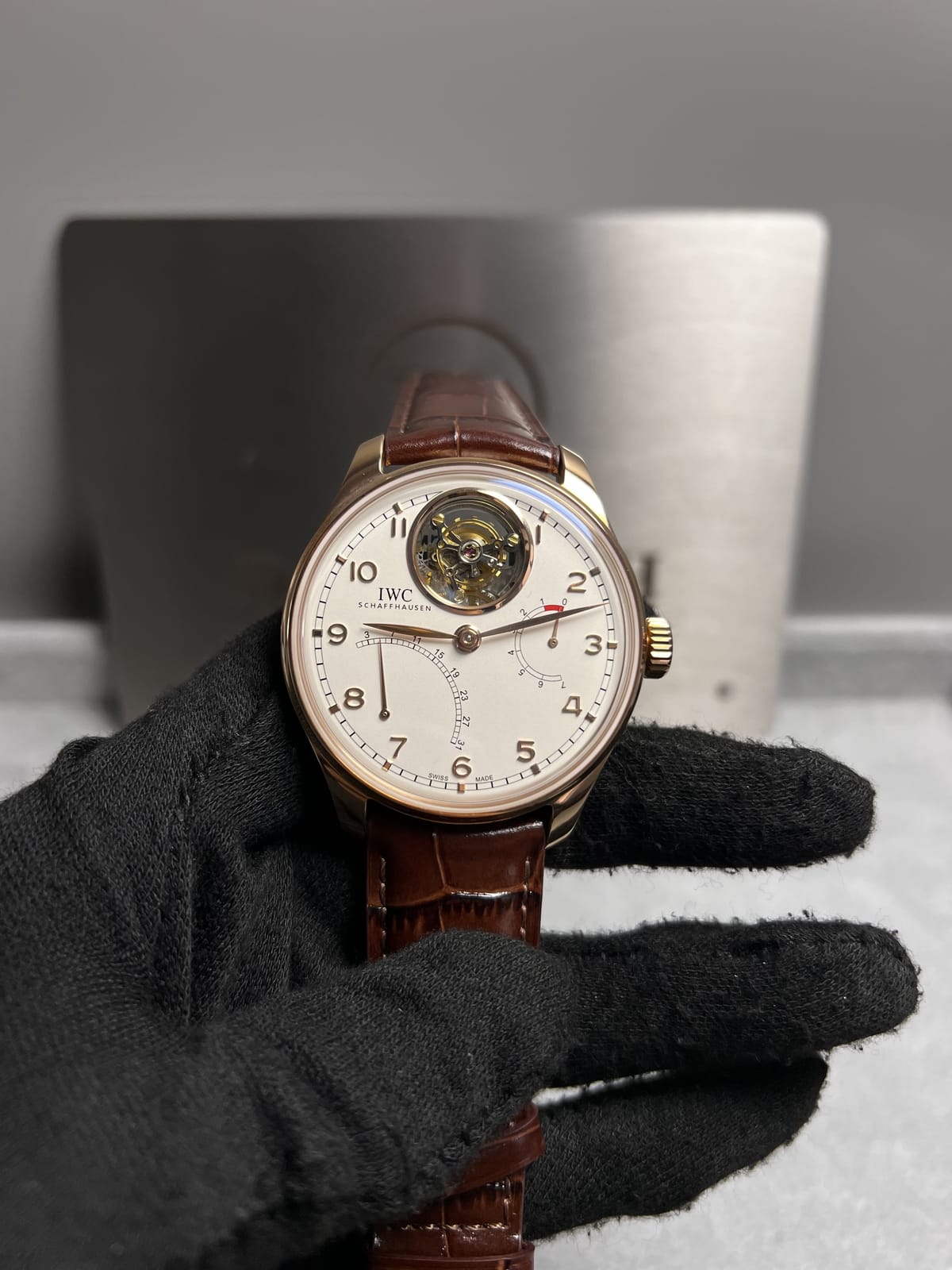 IWC 포르투기즈 투르비옹 금통 44mm 5