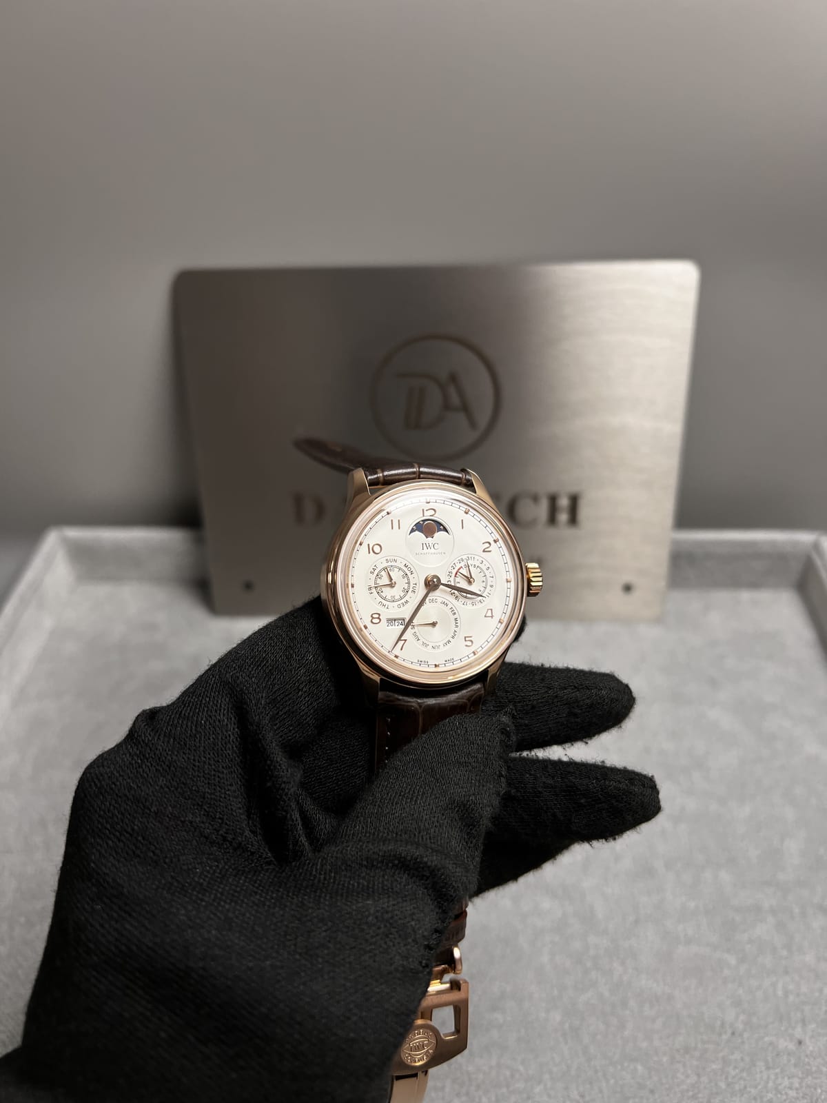 IWC 포르투기즈 퍼페츄얼캘린더 금통 44mm 10