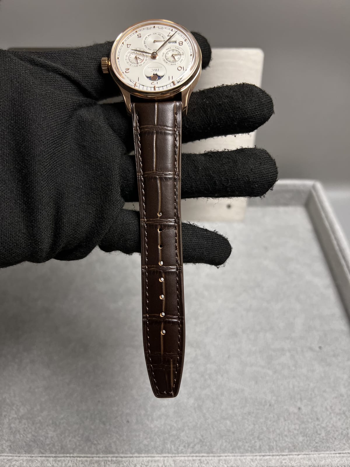 IWC 포르투기즈 퍼페츄얼캘린더 금통 44mm 20