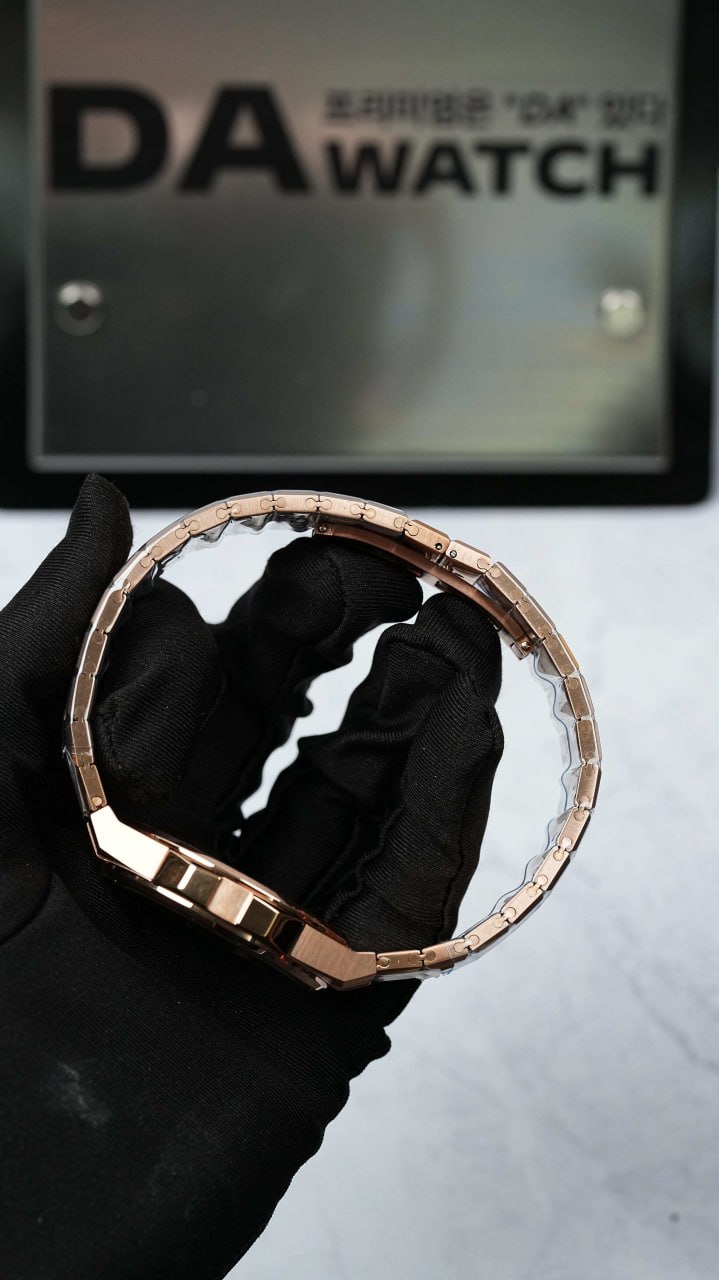 쇼파드 알파인 이글 금통 그린 다이얼 41mm 12