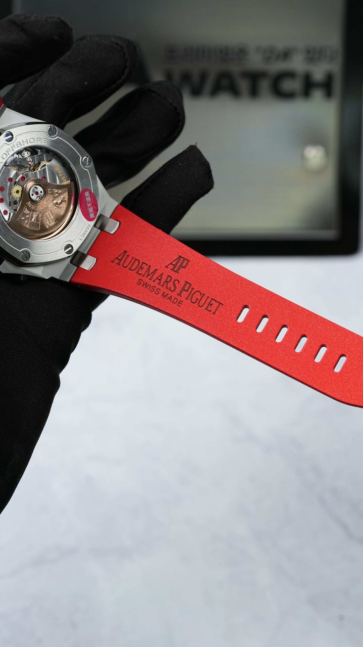 오데마피게 로얄오크 오프쇼어 26470 뱀파이어 42mm 19