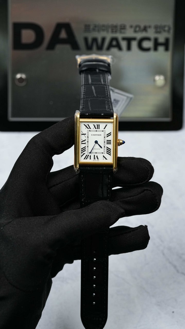 까르띠에 탱크 루이 옐로우골드 금통 가죽밴드 27.8×38.1mm