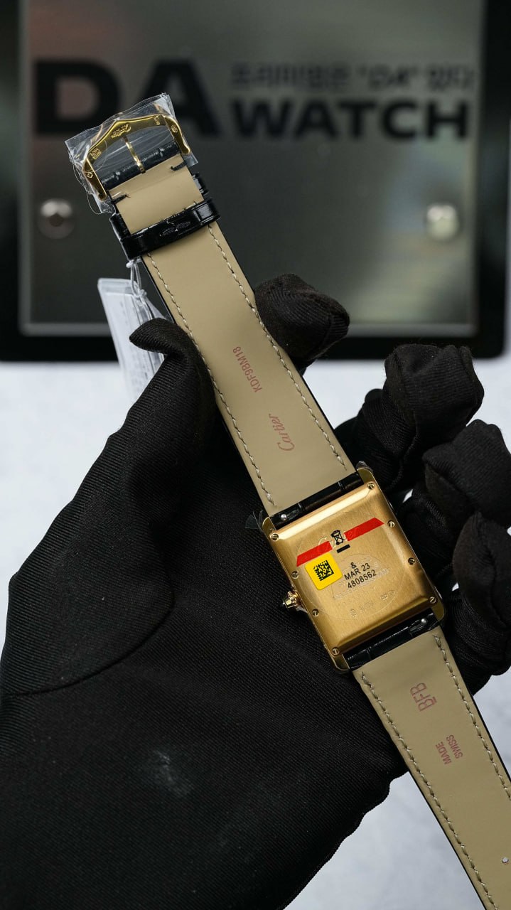 까르띠에 탱크 루이 옐로우골드 금통 가죽밴드 27.8×38.1mm 14