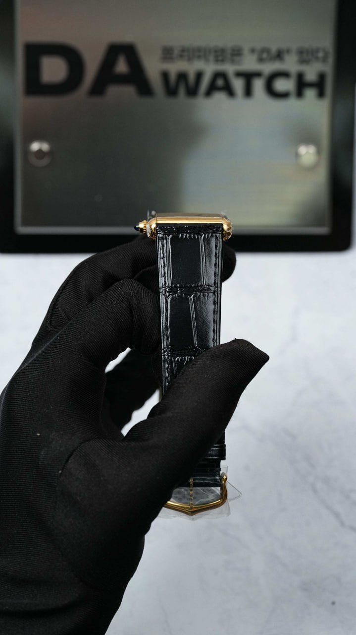 까르띠에 탱크 루이 옐로우골드 금통 가죽밴드 27.8×38.1mm 9